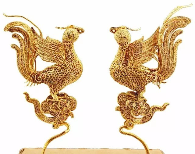 星空真人集团官网_谍战系列《天衣无缝》致敬革命精神  《大开眼界》开启军谍传奇之旅